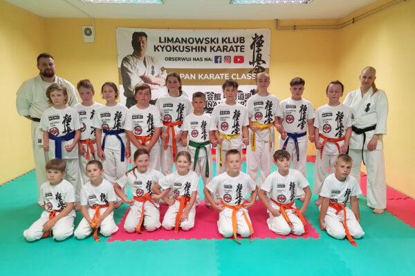 Kolejna seria koszulek klubowych od firmy N.O.W.I.