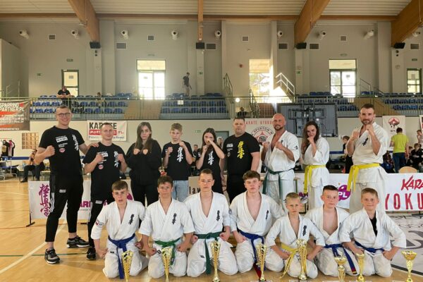 8 medali na 24 Turnieju Karate Kyokushin w Józefowie!