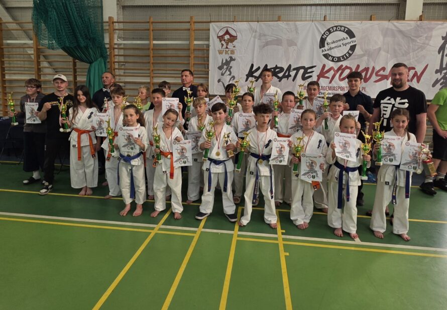 28 medali i 2 miejsce drużynowo na III Turnieju Karate Kyokushin ARIGATO w Zielonkach!